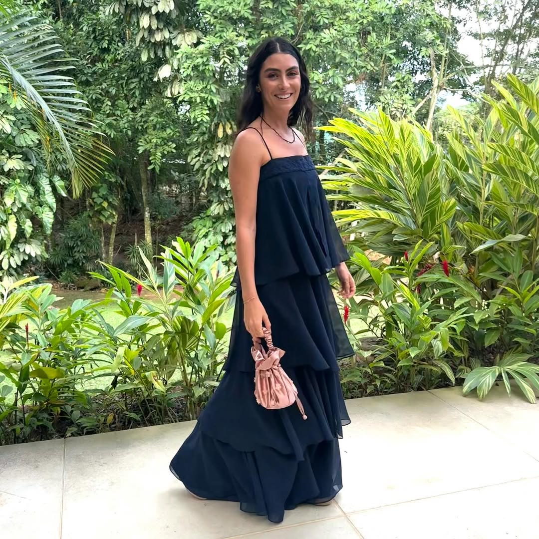 Mariana também comentou sobre os desafios de lidar com o trabalho do ator, especialmente no início da relação. Admitiu que já sentiu ciúmes de cenas de beijo, mas aprendeu a encarar tudo com maturidade.
