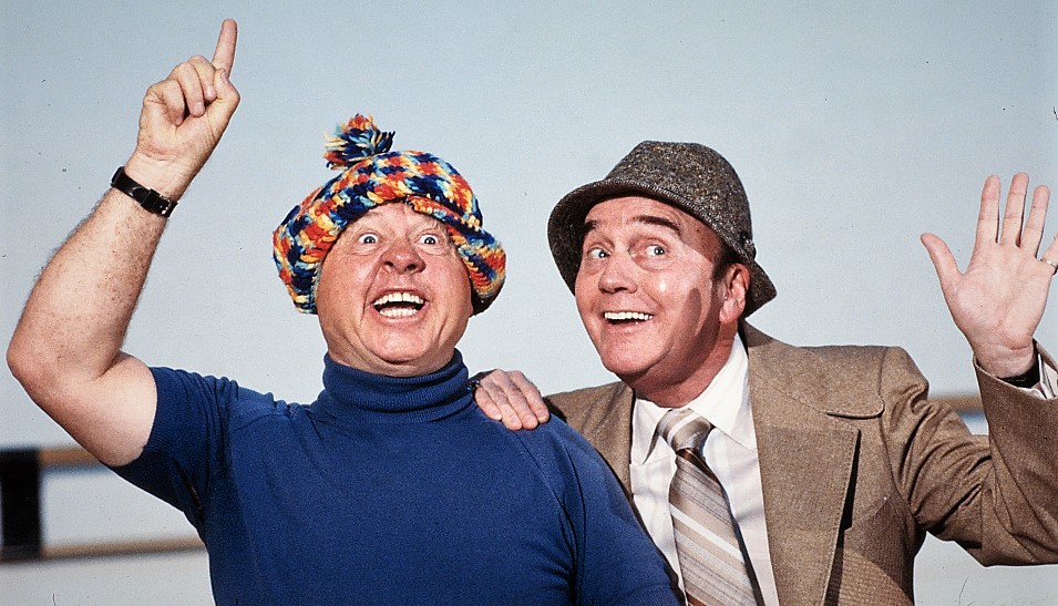 No teatro, brilhou no musical “Sugar Babies”, sucesso de crítica e público na Broadway, que lhe garantiu indicações ao Tony Award e marcou seu retorno triunfante aos palcos.
