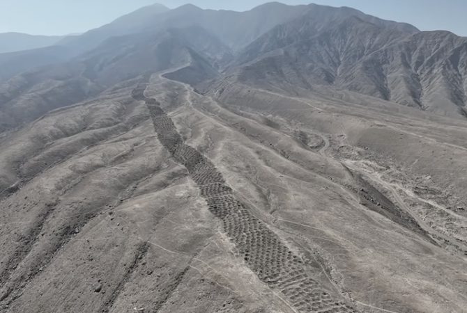 Estudo desvenda mistério dos 5.200 buracos nos Andes peruanos