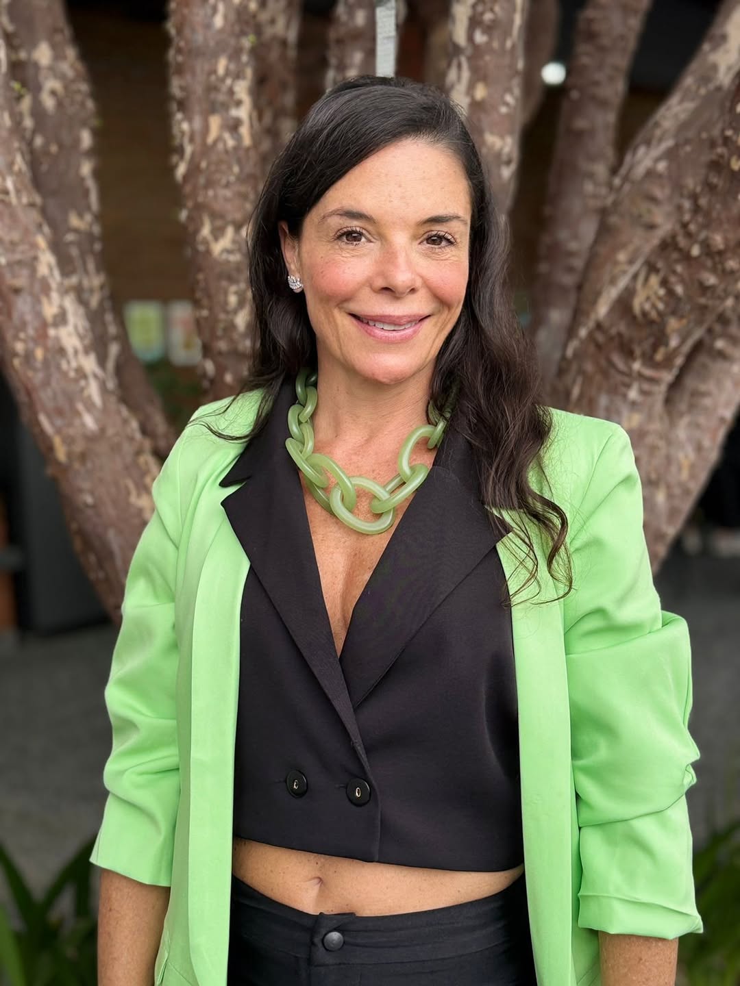 Conhecida por diversas novelas dos anos 90, entre elas “A Viagem”, a atriz comemora o sucesso da reprise da trama no “Vale a Pena Ver de Novo”.
