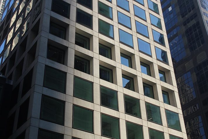 432 Park Avenue - Edifício de luxo construído para bilionários em Nova York corre risco de desabar | Wikimedia Commons/Epicgenius