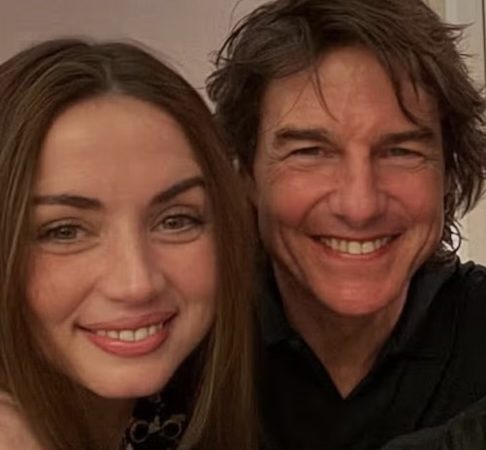 Religião controversa de Tom Cruise teria motivado fim de relacionamento com Ana de Armas