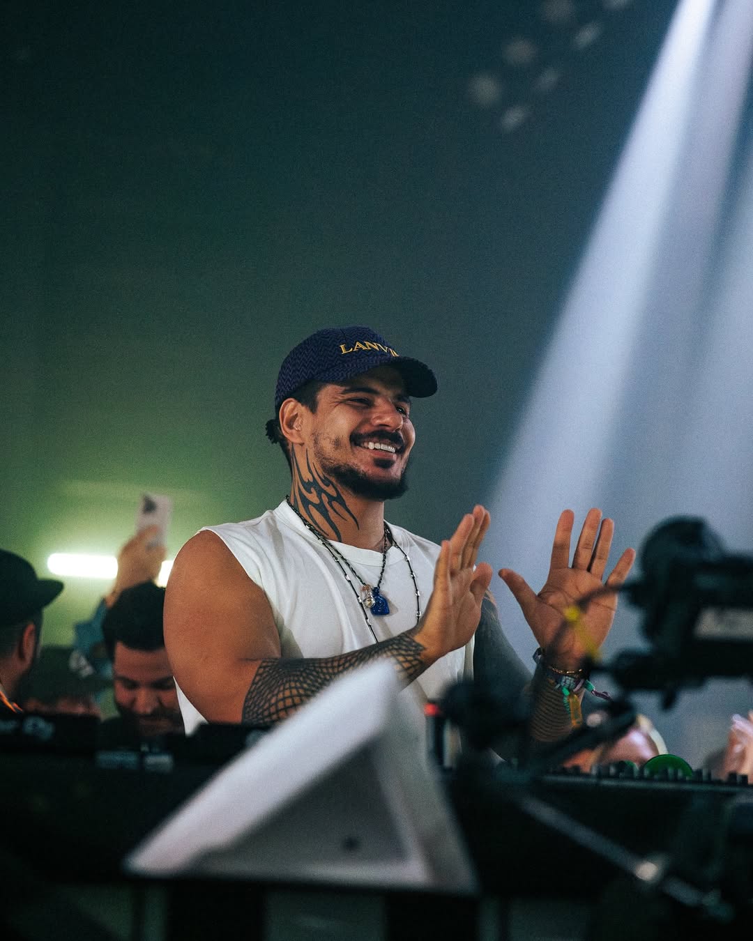 Tornou-se conhecido por remixes que viralizaram, como “Blue Monday”, música do New Order, “Another Brick in the Wall”, do Pink Floyd, “Bete Balanço”, sucesso do Cazuza) e “Bidolibido”, da cantora Fernanda Abreu.
