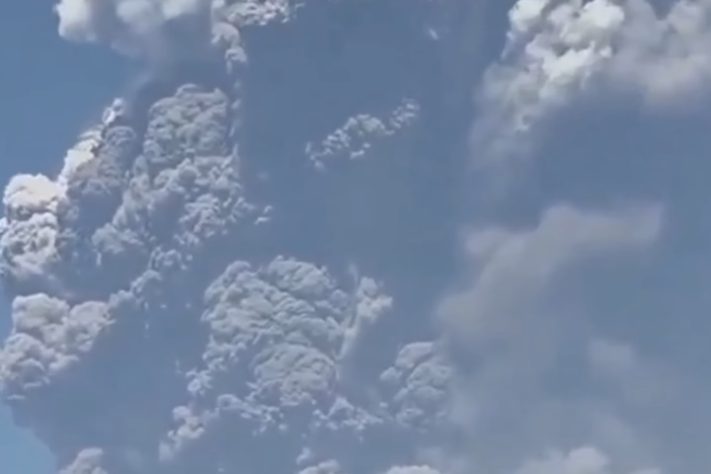 Vulcão na Etiópia entra em erupção pela 1ª vez em 12 mil anos - Reprodução/YouTube