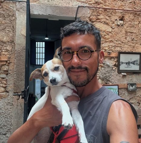 Ciclista percorre 12 mil km por 11 estados com cachorra após superar câncer em estágio terminal - Reprodução @ociclistaviajante