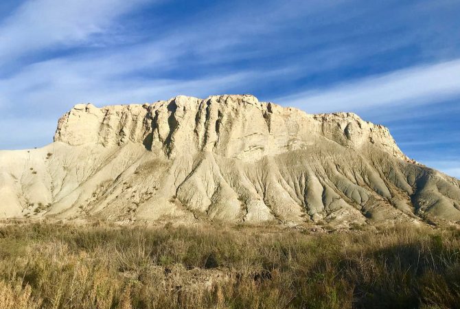 O deserto europeu que abrigou o faroeste de Hollywood e lembra cenários alienígenas