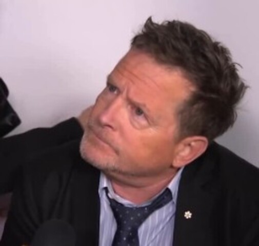 Tracy Pollan ressaltou que, apesar do otimismo de Michael, o Parkinson é um grande desafio para todos os envolvidos. Ela destacou que não é fácil para os cuidadores, para os filhos do casal e para o próprio paciente, mas que a família comparece e se mantém firme ao lado dele. 