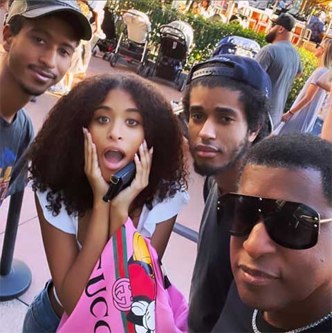 Babyface já foi casado duas vezes, primeiro com Tracey Edmonds, entre 1992 e 2005, e depois com Nicole Pantenburg, entre 2014 e 2021. Ele é pai de três filhos: Brandon Edmonds, Dylan Edmonds e Peyton Edmonds.
