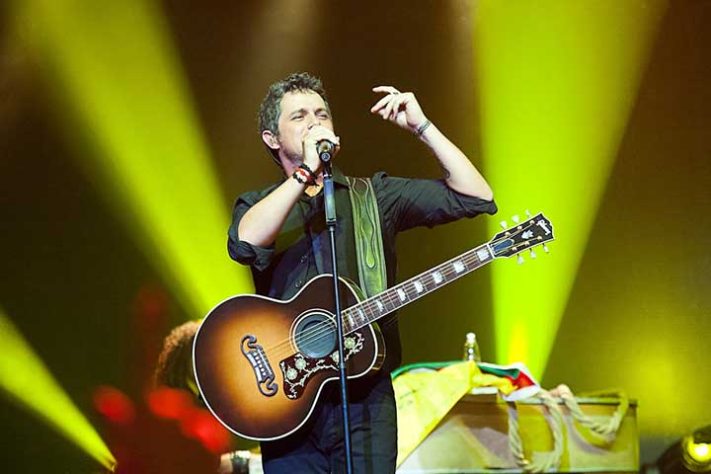 Cantor espanhol Alejandro Sanz