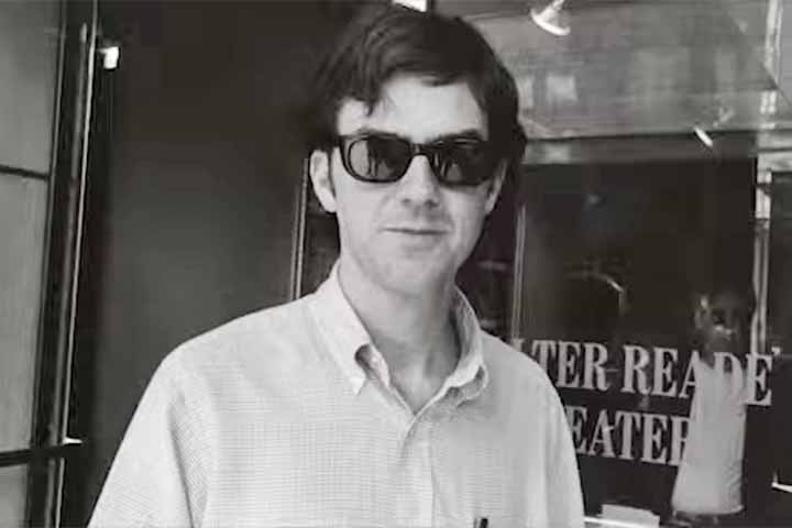 <p>Paul Thomas Anderson nasceu em 26 de junho de 1970, em Studio City, Los Angeles, e cresceu imerso em um ambiente no qual o audiovisual fazia parte do cotidiano.</p>
