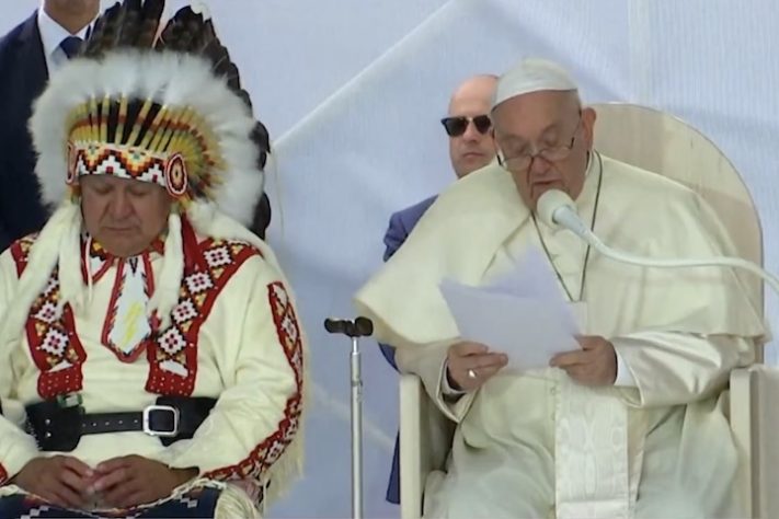 Papa Francisco pede desculpas a indígenas do Canadá - Reprodução/GloboNews