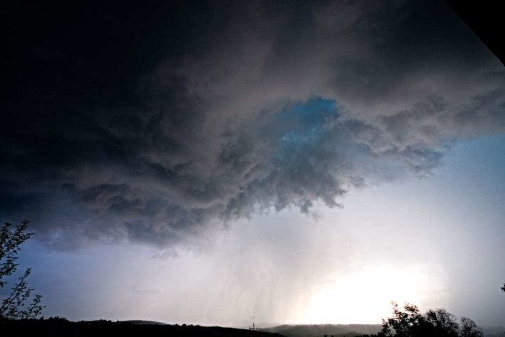 Nuvens - Chuva de granizo