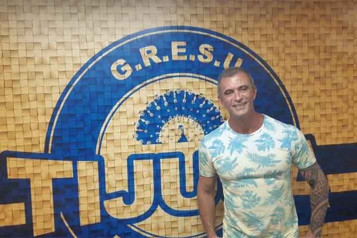 Em 2005, foi novamente vice-campeão, desta vez com o enredo 