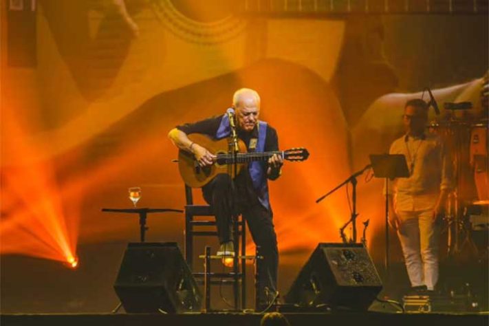 Compositor, cantor e violonista Toquinho