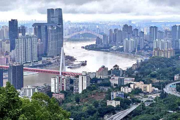 Chongqing - Estrada ( Rodovia Lingpaishi) em Z de Lingpaishi, em Chongqing, na China, assusta motoristas - Reprodução do Flickr Mick McDonnal