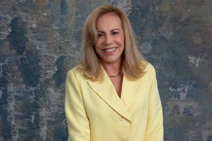 Arlete Salles, atriz brasileira - Reprodução do Facebook Arlete Salles