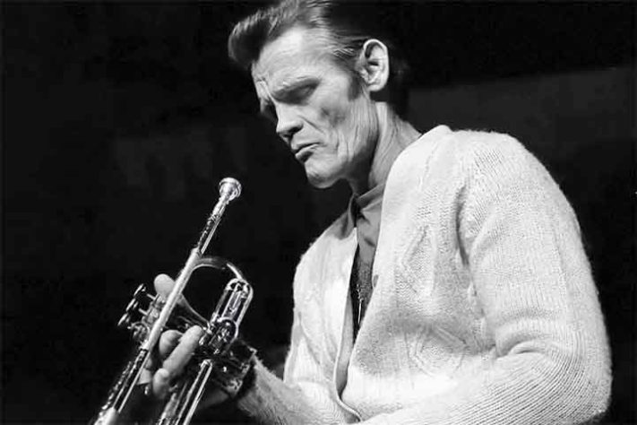 A trajetória de Chet Baker