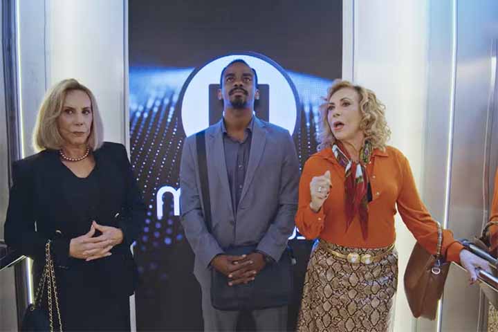 O ápice da fase recente da carreira chegou em 2024, quando foi convidada para protagonizar pela primeira vez uma novela:”Família É Tudo!”, de Daniel Ortiz. Nela, Arlete interpreta as gêmeas Frida e Catarina, personagens centrais de um enredo que mistura humor, drama familiar e mistério. 
