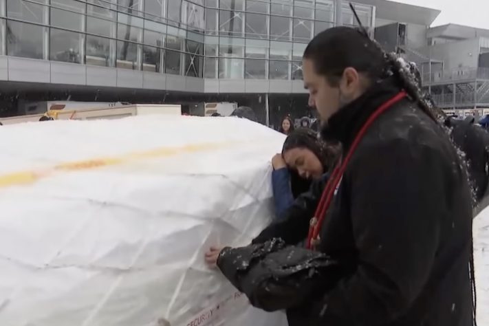 Após um século, artefatos indígenas são devolvidos pelo Vaticano a comunidades do Canadá - Reprodução/CTV News