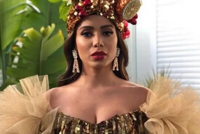 Novo projeto pode levar Anitta ao papel de Carmen Miranda