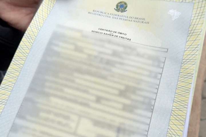 No relatório enviado à polícia, a médica admitiu ter errado ao prescrever adrenalina na veia e disse ter 