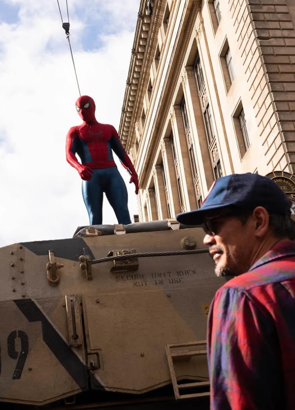 Em setembro de 2025, inclusive, durante as gravações de “Homem-Aranha: Um Novo Dia”, o ator sofreu uma concussão leve e precisou ser levado ao hospital. Como o caso não foi grave, ele se recuperou e as filmagens foram retomadas. A estreia está prevista para 31 de julho de 2026.
