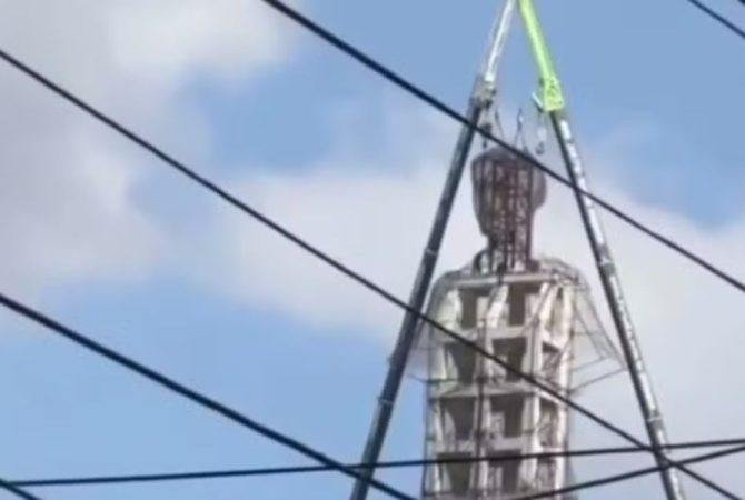 Após 39 anos de espera, estátua de Santo Antônio recebe a cabeça no Ceará