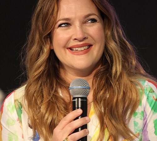 Drew Barrymore revela que precisou fazer biópsia de emergência