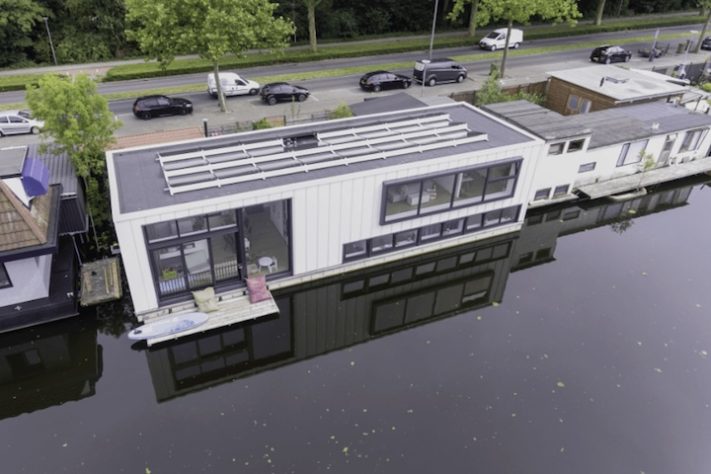 Empresa holandesa constrói casas flutuantes e se torna referência no mundo - Divulgação/Waterstudio