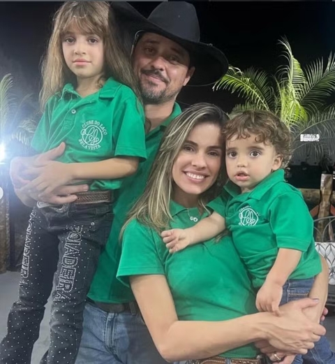 Casado e pai de dois filhos, o ex-BBB compartilha ocasionalmente momentos da vida no campo, mantendo uma rotina simples e reservada. Que tal vermos o ranking de todos os campeões do programa de acordo com o percentual de votos conquistados em cada votação?