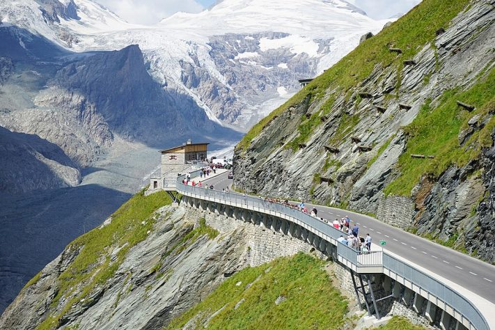 Estrada alpina Großglockner Hochalpenstraße, Áustria - Wikimedia Commons/PantheraLeo1359531