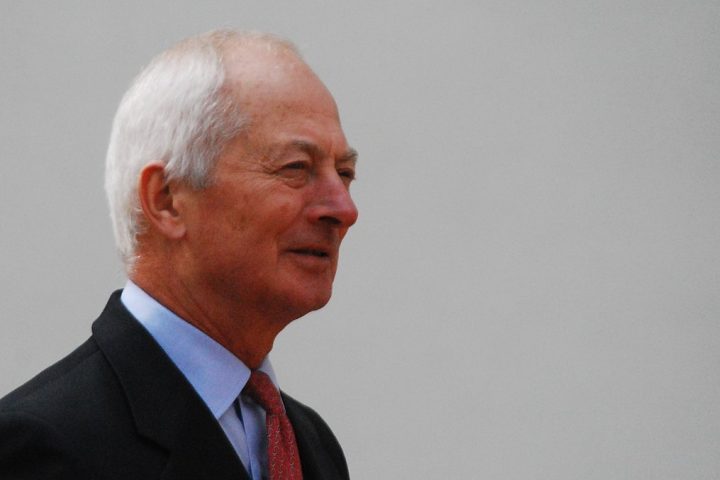 Atualmente, o Estado é comandado pelo príncipe Hans-Adam II, que exerce um poder político mais amplo do que o de muitos monarcas europeus contemporâneos.