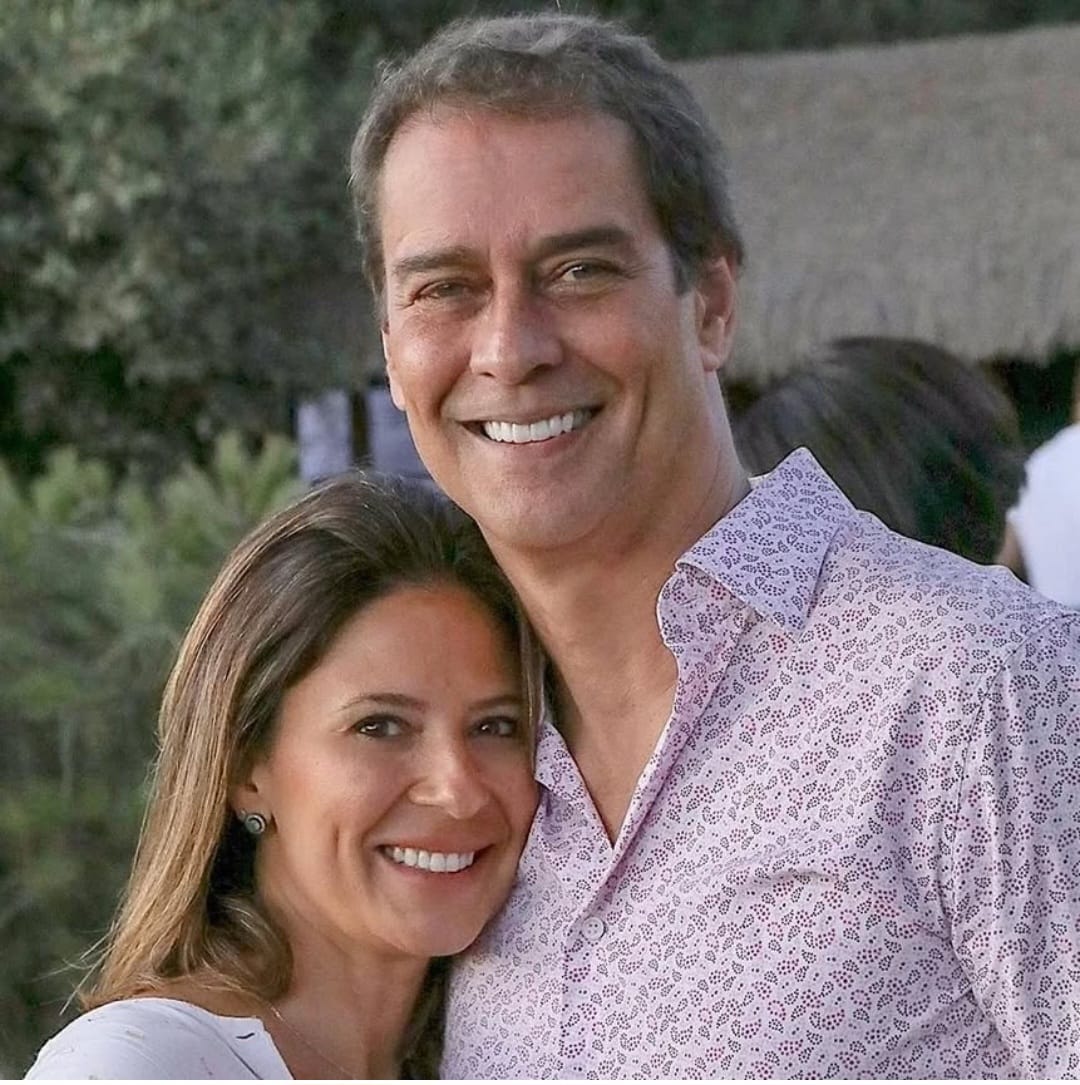 Antony foi casado com Mônica Torres de 2002 a 2010. Depois, se casou com a chef e empresária Carolina Hollinger Villar, com quem teve seu filho biológico, Lorenzo. Ele também é padrasto de Lucas e Louis, filhos do primeiro casamento de Carolina.
