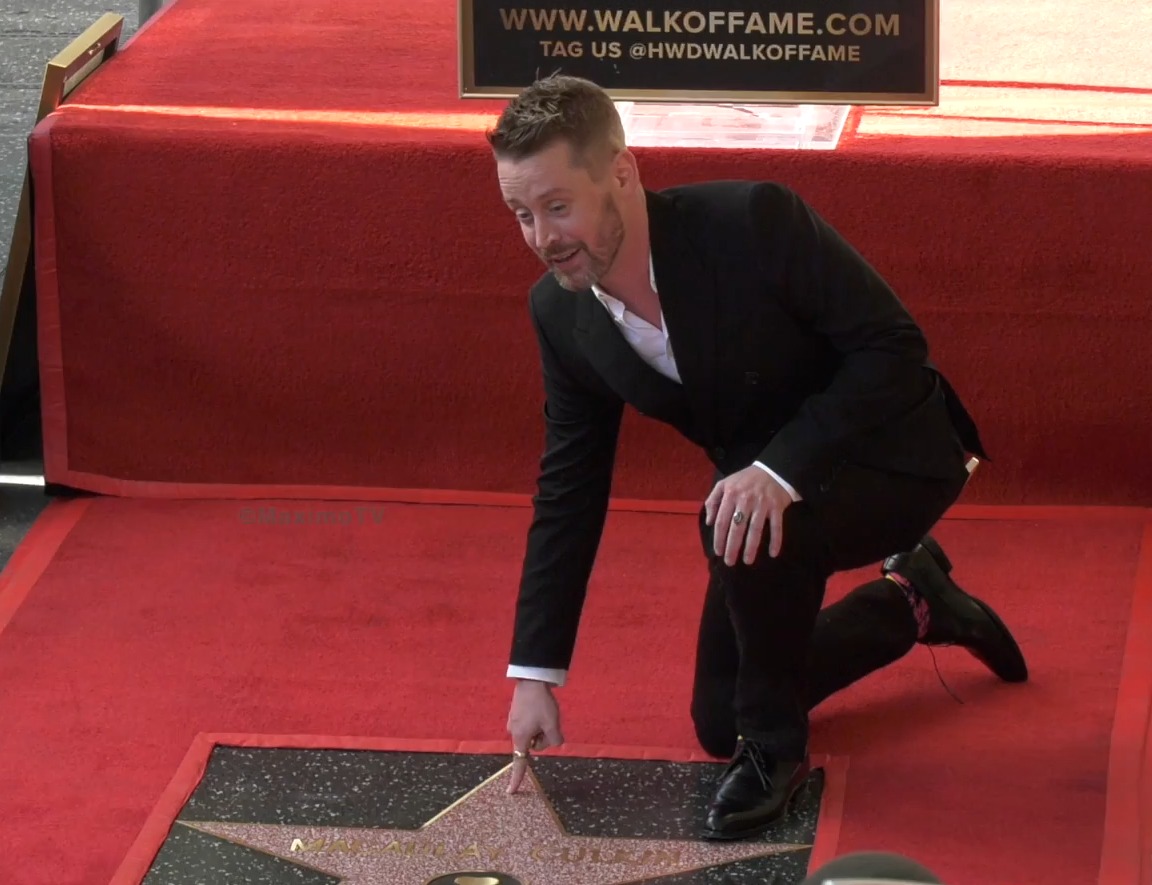 Em 2023, recebeu uma estrela na Calçada da Fama em Hollywood, em cerimônia acompanhada pela esposa e pelos filhos.
