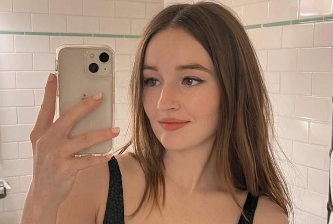 Kaitlyn Dever viveu tragédia pessoal dias antes de começar a filmar série