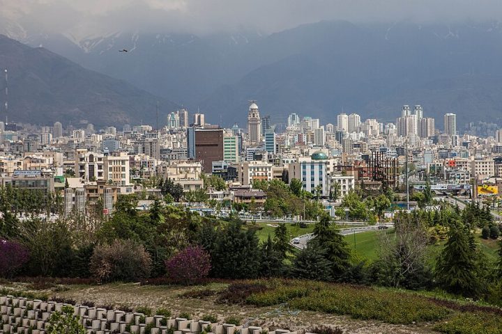 No caso iraniano, algumas práticas culturais levaram diretamente para o esgotamento de rios e aquíferos.