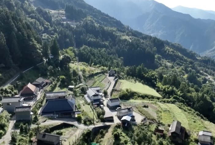 População agrícola do Japão está envelhecendo cada vez mais - População agrícola do Japão está envelhecendo cada vez mais - Reprodução/YouTube 