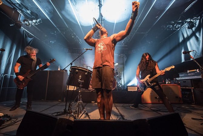 Despedida do Sepultura: Reencontro com Max e Iggor Cavalera não deve ocorrer