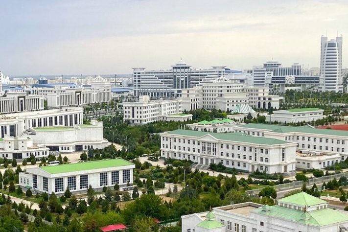 Ashgabat, Turcomenistão - Wikimedia Commons/Bayram A