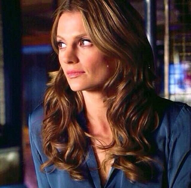 Em 2009, Stana Katic foi escolhida entre mais de 100 candidatas para interpretar a detetive Kate Beckett em 