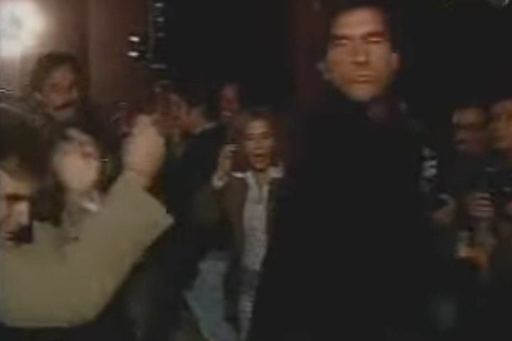 Em 2004, o ator se envolveu numa polêmica ao agredir Rodrigo Scarpa, do programa 