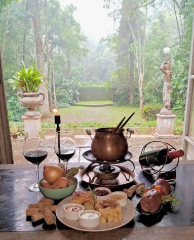 Restaurante Os Esquilos, no Alto da Boa Vista, Rio de Janeiro - Reprodução @osesquilos