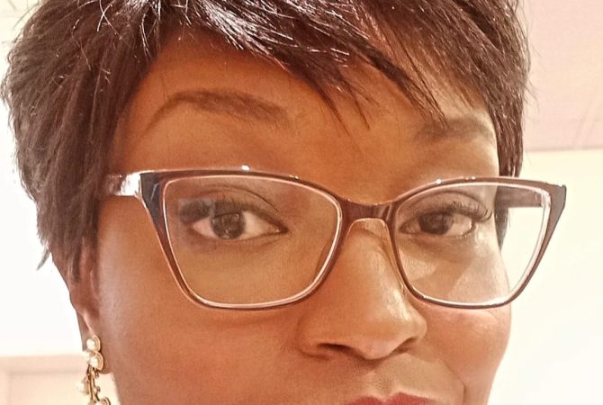 Belize Pombal renova com a Globo e estará em “Quem Ama Cuida”