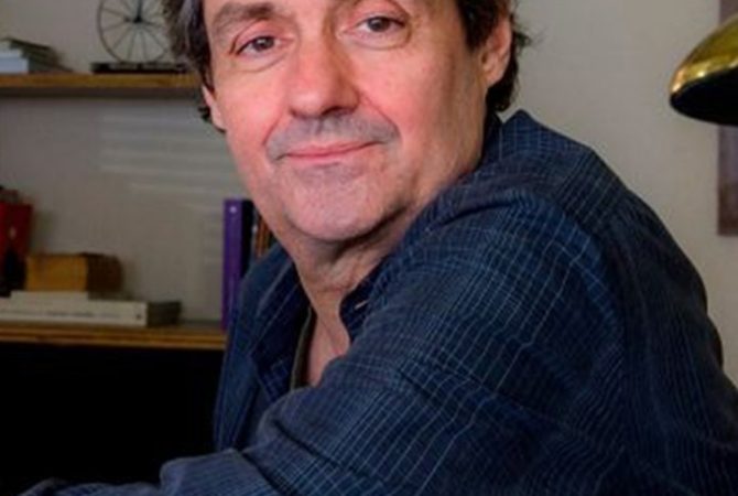 Dedicado ao teatro, Daniel Dantas critica o esquema dos reality shows