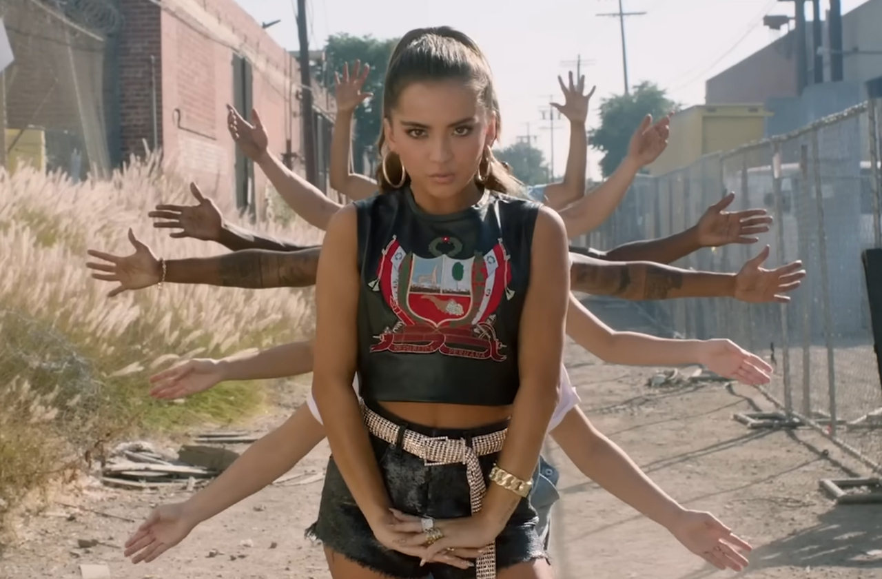 Entre seus singles, o mais popular é 