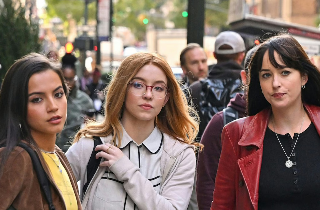 Isabela Merced passou a dividir cenas com grandes estrelas de Hollywood, como Andy Garcia e Jason Momoa. TambÃ©m atuou ao lado de Sydney Sweeney e Dakota Johnson em produÃ§Ãµes recentes. Com ambas, protagonizou 