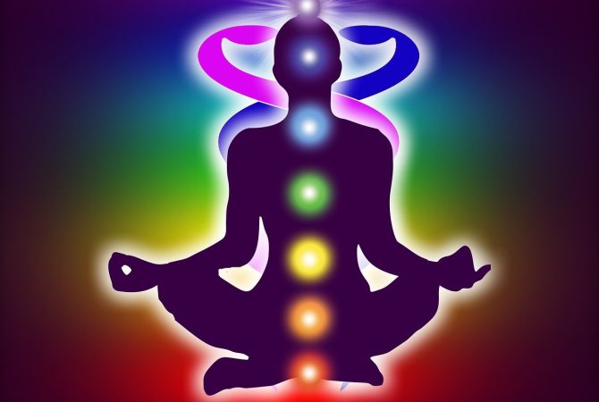 Conheça o tratamento Kundalini, que deixou Anitta “mais zen”