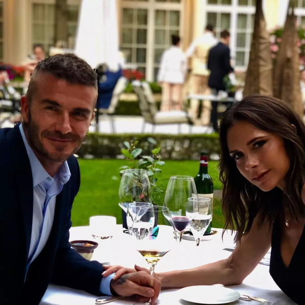 David e Victoria Beckham - O ex-jogador e a cantora compraram uma vinícola em Napa Valley, na Califórnia, com o objetivo de produzir vinhos para ocasiões especiais da família e dos amigos, a princípio sem interesse em comercializar a marca.