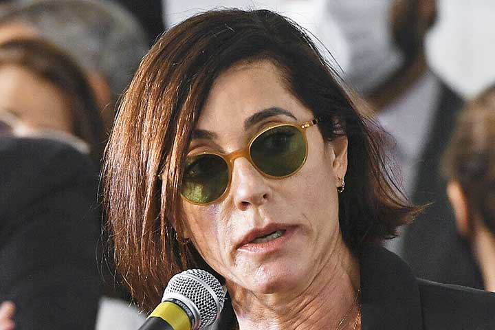 Nesses trabalhos, ela demonstrou versatilidade ao transitar entre comédia, drama e romance, construindo personagens femininas fortes e carismáticas.
