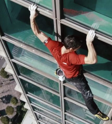 Alpinista Alex Honnold escala prédio Taipei 101 em evento ao vivo transmitido pela Netflix – Reprodução/Instagram